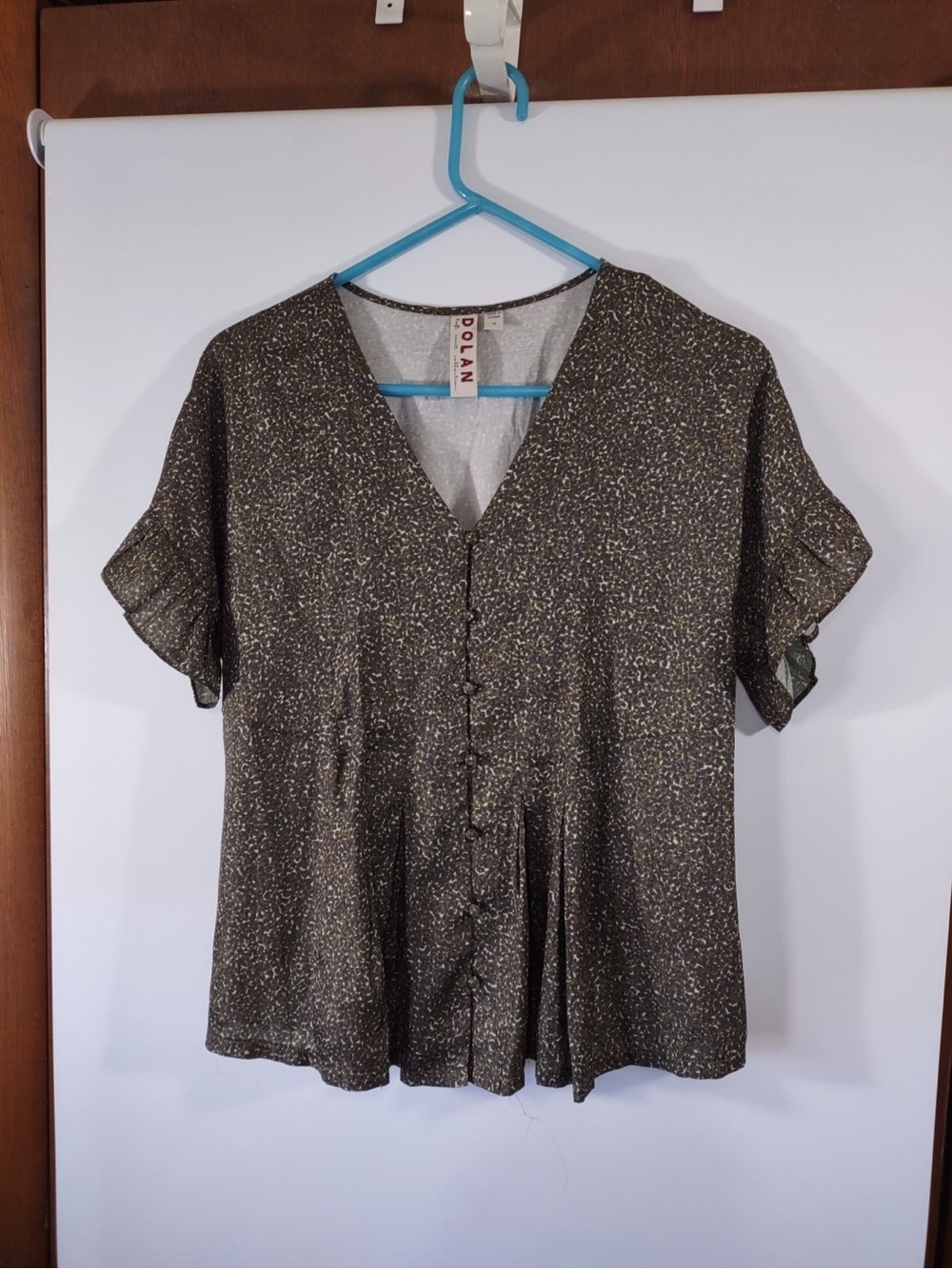Dolan Anthropologie Floral/Pleated/Short Sleeve/Cropped Blouse